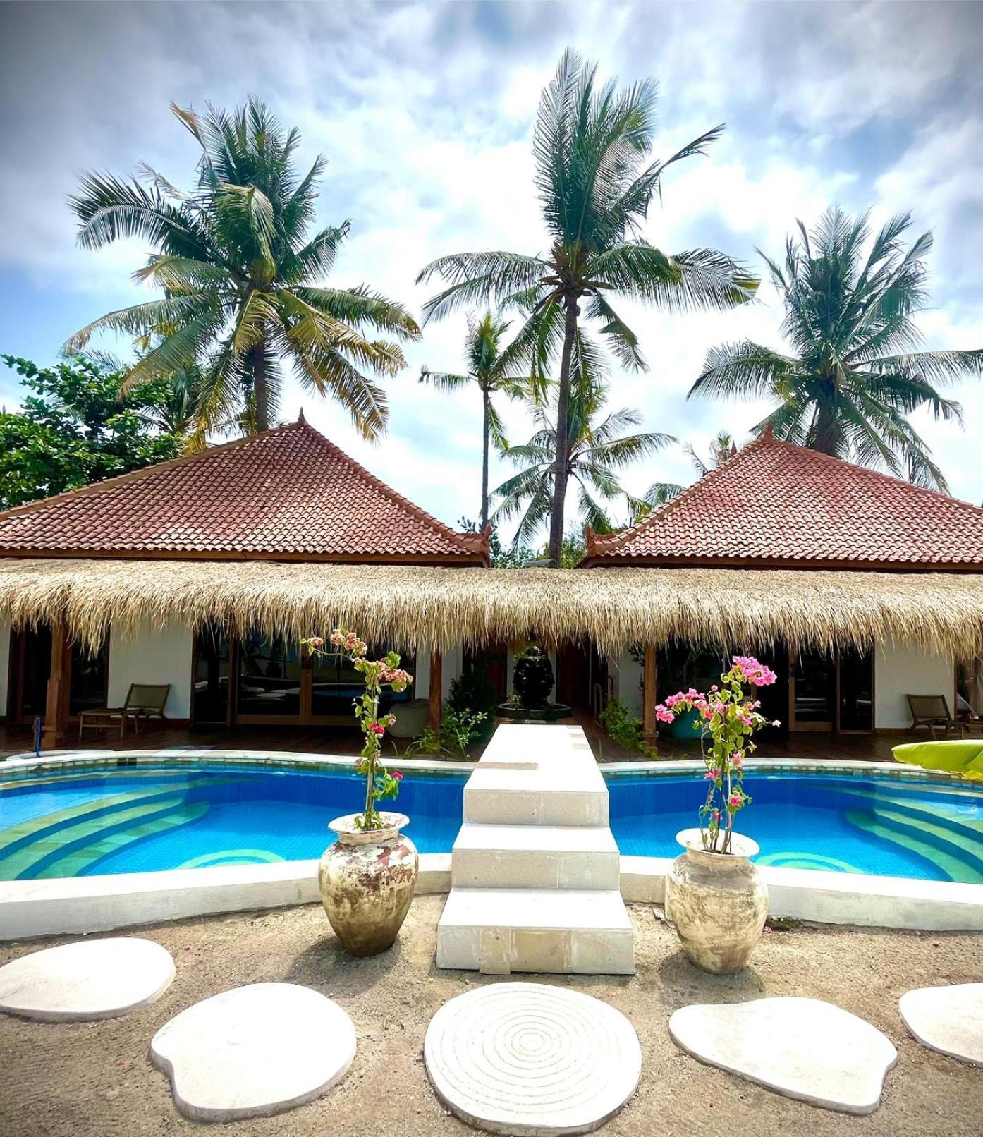 Mandala Beach Healing Rooms Gili Air Extérieur photo